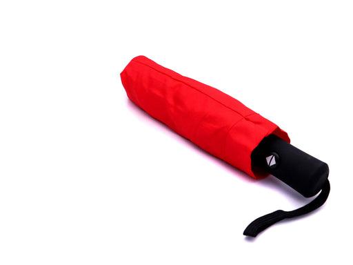 Auf den handlichen Taschenschirm ist immer Verlass. Mit seinem kleinen Packmaß von nur 28 cm findet der kleine Bruder unseres Stockschirms nahezu in jeder Tasche (s)einen Platz und ist damit der perfekte Begleiter zu jedem Anlass.