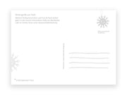 Die minimalistische Postkarte „Finni & Rudi“ – Adventszeit *in den Herzen ist´s warm zeigt ein Weihnachtsmotiv mit grauen Schneeflocken, Stempelfläche, Adresszeilen, deutschem Text, Halle-Touristen-Highlights wie Finni auf Schlittschuhen und Credits Stadtmarketing und den Illustrator.